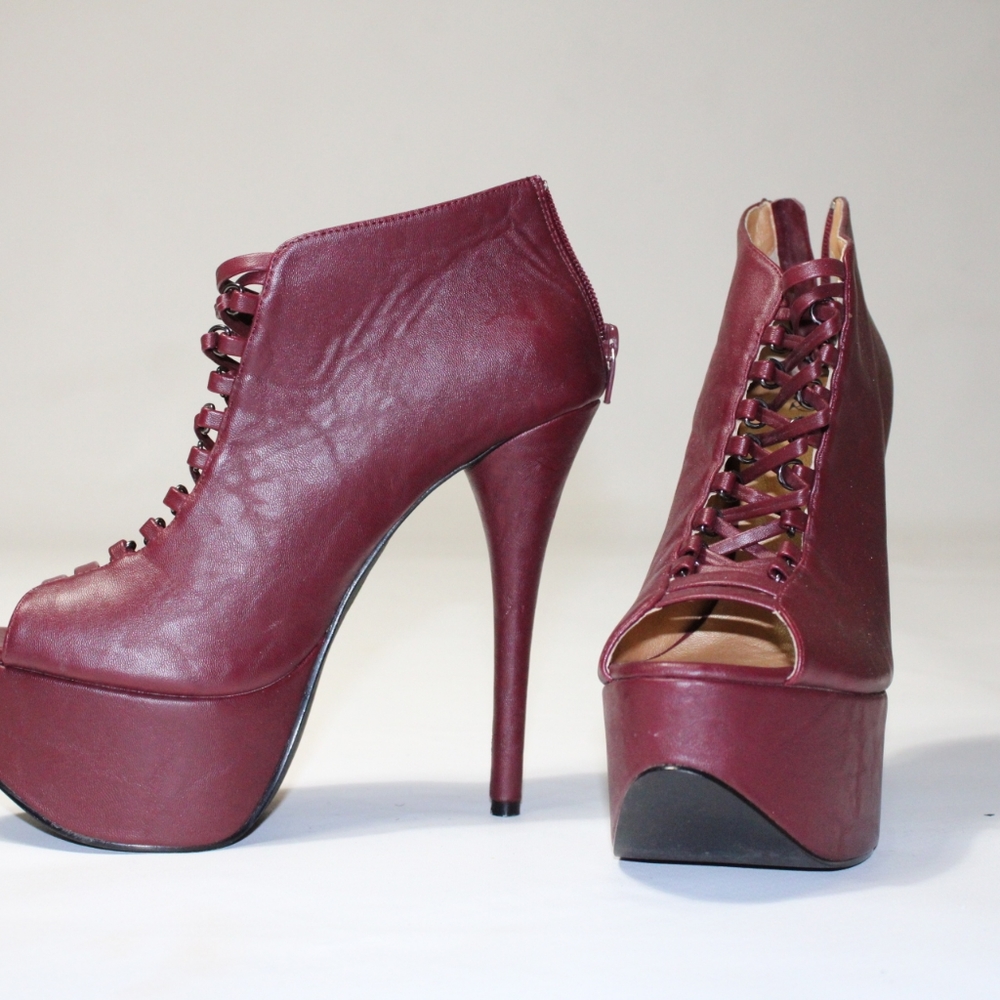 Burgundy heel